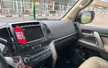 Toyota Land Cruiser 200, 2008 год, 2 450 000 рублей, 23 фотография