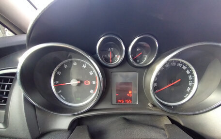 Opel Astra J, 2013 год, 900 000 рублей, 7 фотография