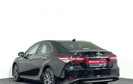 Toyota Camry, 2023 год, 3 850 000 рублей, 7 фотография