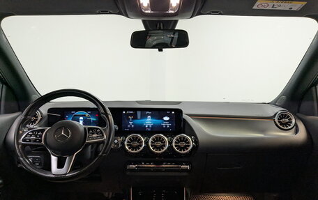 Mercedes-Benz GLA, 2020 год, 3 260 000 рублей, 9 фотография