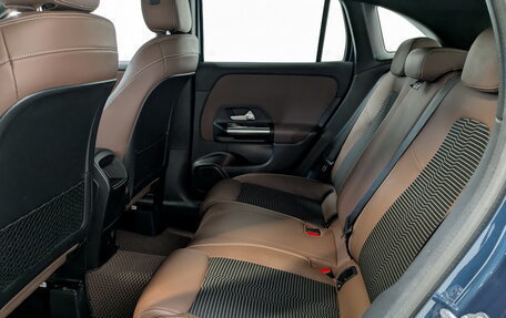 Mercedes-Benz GLA, 2020 год, 3 260 000 рублей, 21 фотография