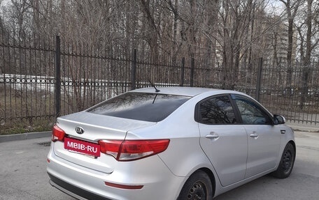 KIA Rio III рестайлинг, 2015 год, 870 000 рублей, 7 фотография