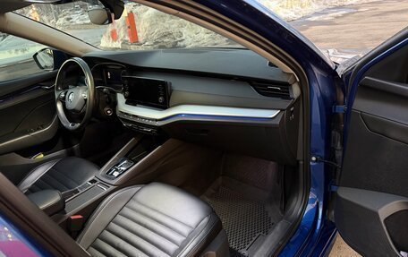 Skoda Octavia IV, 2021 год, 2 550 000 рублей, 21 фотография