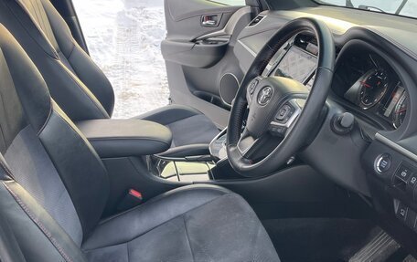 Toyota Harrier, 2019 год, 2 999 000 рублей, 8 фотография