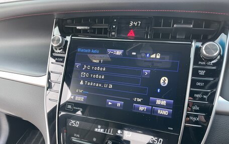 Toyota Harrier, 2019 год, 2 999 000 рублей, 13 фотография