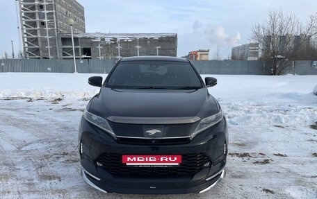 Toyota Harrier, 2019 год, 2 999 000 рублей, 6 фотография