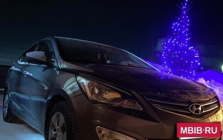 Hyundai Solaris II рестайлинг, 2016 год, 700 000 рублей, 3 фотография