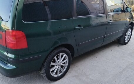 Volkswagen Sharan I рестайлинг, 2003 год, 630 000 рублей, 2 фотография