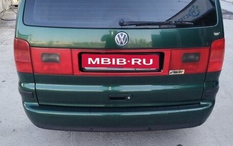 Volkswagen Sharan I рестайлинг, 2003 год, 630 000 рублей, 3 фотография