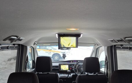 Honda Stepwgn IV, 2019 год, 2 350 000 рублей, 14 фотография