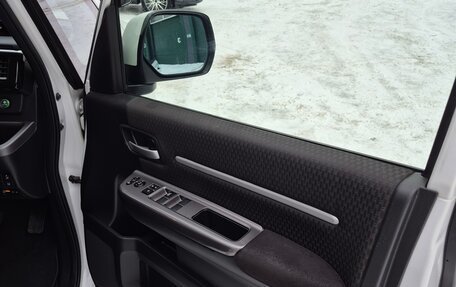 Honda Stepwgn IV, 2019 год, 2 350 000 рублей, 24 фотография