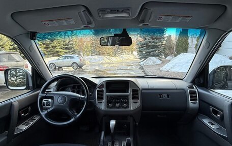 Mitsubishi Pajero III рестайлинг, 2004 год, 1 500 000 рублей, 12 фотография