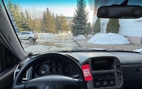 Mitsubishi Pajero III рестайлинг, 2004 год, 1 500 000 рублей, 13 фотография