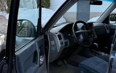 Mitsubishi Pajero III рестайлинг, 2004 год, 1 500 000 рублей, 16 фотография