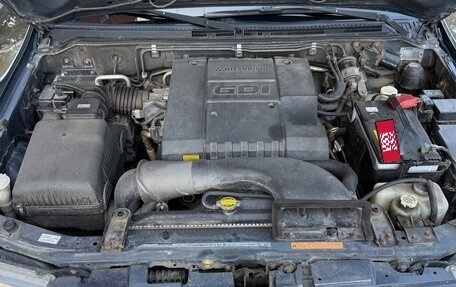 Mitsubishi Pajero III рестайлинг, 2004 год, 1 500 000 рублей, 21 фотография