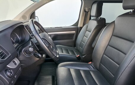 Opel Zafira Life I, 2022 год, 3 630 000 рублей, 10 фотография