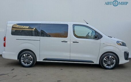 Opel Zafira Life I, 2022 год, 3 630 000 рублей, 4 фотография