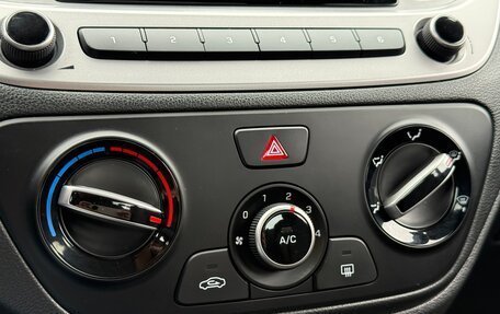 Hyundai Solaris II рестайлинг, 2019 год, 1 290 000 рублей, 17 фотография