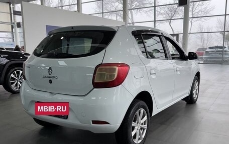 Renault Sandero II рестайлинг, 2015 год, 679 900 рублей, 5 фотография