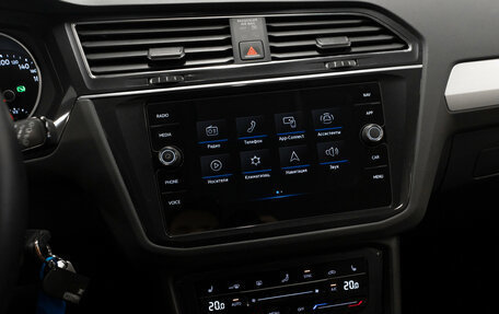 Volkswagen Tiguan II, 2021 год, 2 790 000 рублей, 15 фотография