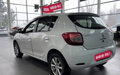 Renault Sandero II рестайлинг, 2015 год, 679 900 рублей, 6 фотография