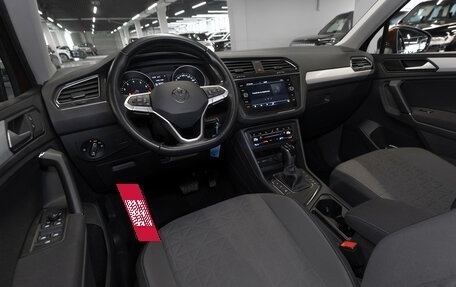 Volkswagen Tiguan II, 2021 год, 2 790 000 рублей, 7 фотография