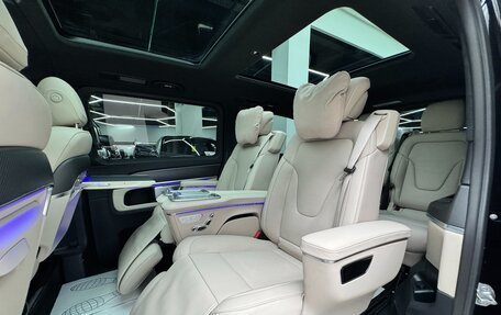 Mercedes-Benz V-Класс, 2025 год, 14 490 000 рублей, 24 фотография