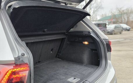 Volkswagen Tiguan II, 2019 год, 2 085 000 рублей, 15 фотография