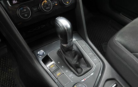 Volkswagen Tiguan II, 2019 год, 2 085 000 рублей, 28 фотография