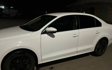 Volkswagen Jetta VI, 2013 год, 930 000 рублей, 6 фотография