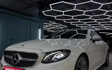 Mercedes-Benz E-Класс, 2018 год, 5 200 000 рублей, 3 фотография