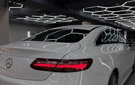 Mercedes-Benz E-Класс, 2018 год, 5 200 000 рублей, 6 фотография