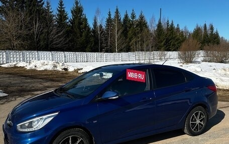 Hyundai Solaris II рестайлинг, 2013 год, 840 000 рублей, 4 фотография