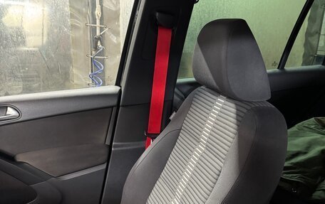 Volkswagen Tiguan I, 2010 год, 1 550 000 рублей, 11 фотография