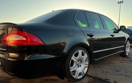 Skoda Superb III рестайлинг, 2008 год, 790 000 рублей, 6 фотография