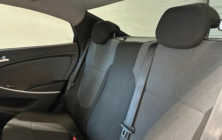 Hyundai Solaris II рестайлинг, 2011 год, 949 900 рублей, 11 фотография