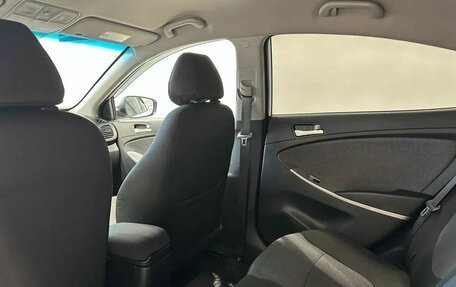 Hyundai Solaris II рестайлинг, 2011 год, 949 900 рублей, 12 фотография