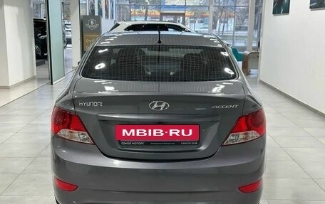 Hyundai Solaris II рестайлинг, 2011 год, 949 900 рублей, 5 фотография