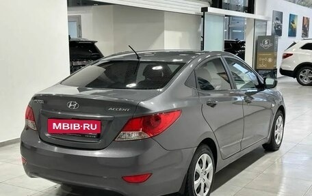 Hyundai Solaris II рестайлинг, 2011 год, 949 900 рублей, 6 фотография