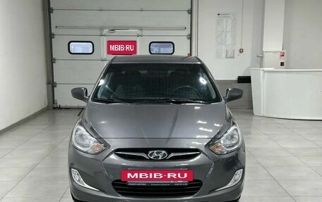 Hyundai Solaris II рестайлинг, 2011 год, 949 900 рублей, 2 фотография
