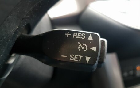 Toyota RAV4, 2017 год, 2 395 000 рублей, 11 фотография