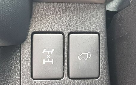 Toyota RAV4, 2017 год, 2 395 000 рублей, 9 фотография