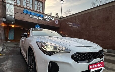 KIA Stinger I, 2022 год, 3 950 000 рублей, 6 фотография