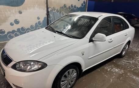 Daewoo Gentra II, 2014 год, 7 фотография