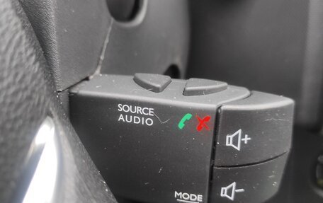 Renault Logan II, 2021 год, 1 260 000 рублей, 7 фотография