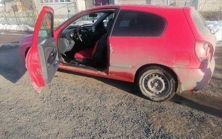 Nissan Almera, 2004 год, 220 000 рублей, 3 фотография