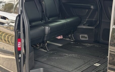 Mercedes-Benz V-Класс, 2017 год, 3 750 000 рублей, 7 фотография