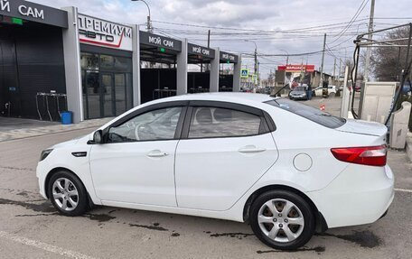 KIA Rio III рестайлинг, 2014 год, 750 000 рублей, 3 фотография
