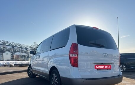 Hyundai H-1 II рестайлинг, 2021 год, 3 400 000 рублей, 5 фотография