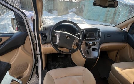 Hyundai H-1 II рестайлинг, 2021 год, 3 400 000 рублей, 16 фотография